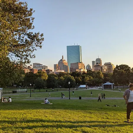 Boston Homestel-3